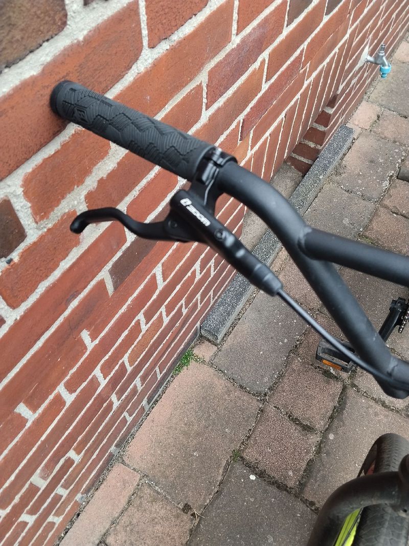 Used Medusa Custom Shimano Dura Ace Di2 2020 Mountainbike, Black — image 7 of 7
