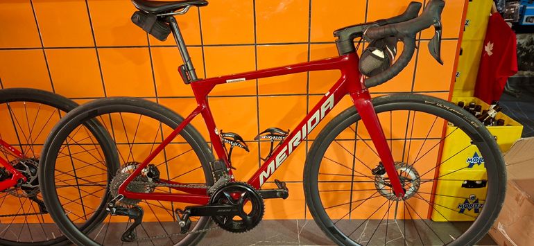 Used Merida SCULTURA 4000 2026 2026 Road & Gravel, Red — image 2 of 5