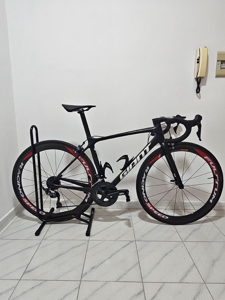 Used Giant TCR Advanced Pro 0 2020 2020 Road & Gravel, Nero — image 2 of 9