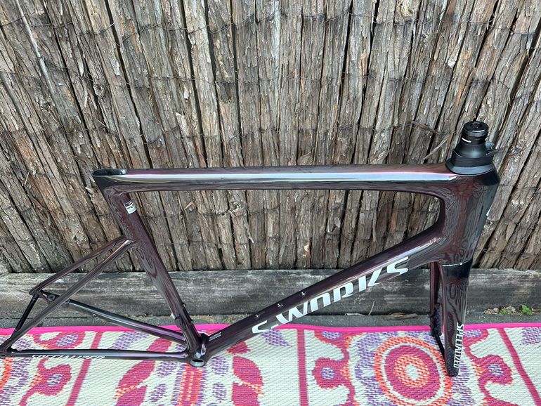 Used Specialized S-Works Tarmac SL8 Project Black LTD Frameset 2024 Frameset 2024 Road & Gravel, Negro — image 4 of 12