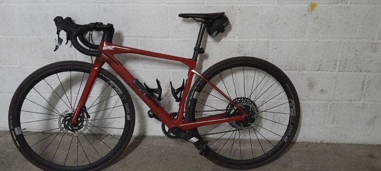 Used BMC BMC Custom SRAM Apex 2021 Road & Gravel, Red — image 2 of 3