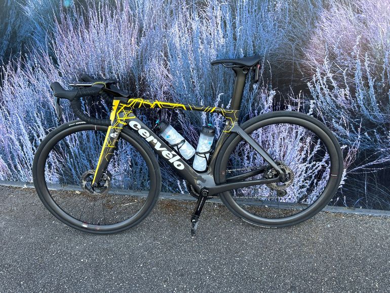 Used Cervélo S5 Dura Ace Di2 2024 2024 Road & Gravel, Naranja — image 2 of 6