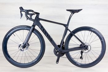 Used Canyon Endurace CF SLX 8 2024 Road & Gravel, Black — image 2 of 17