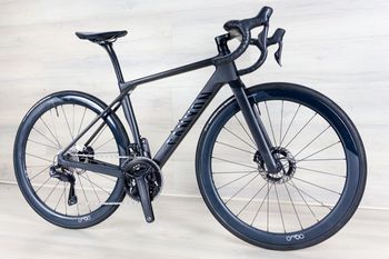 Used Canyon Endurace CF SLX 8 2024 Road & Gravel, Black — image 5 of 17