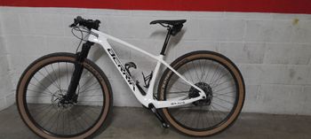 Used Berria BRAVO 6 2021 2021 Mountainbike, White, 29 — image 2 of 10