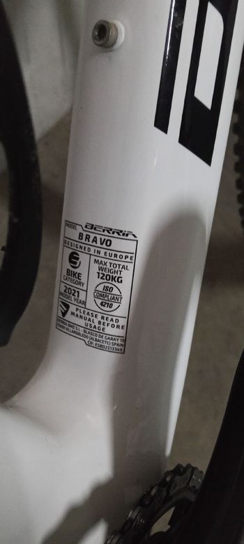 Used Berria BRAVO 6 2021 2021 Mountainbike, White, 29 — image 8 of 10