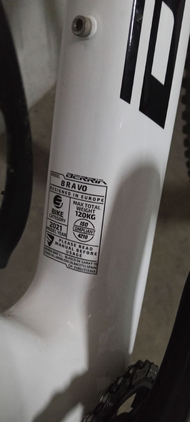 Used Berria BRAVO 6 2021 2021 Mountainbike, White, 29 — image 8 of 10