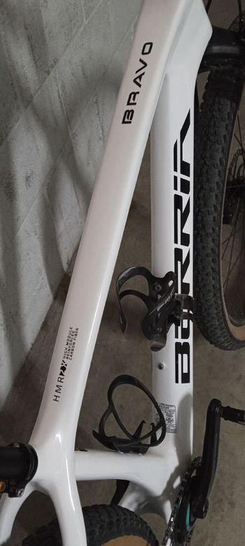 Used Berria BRAVO 6 2021 2021 Mountainbike, White, 29 — image 7 of 10