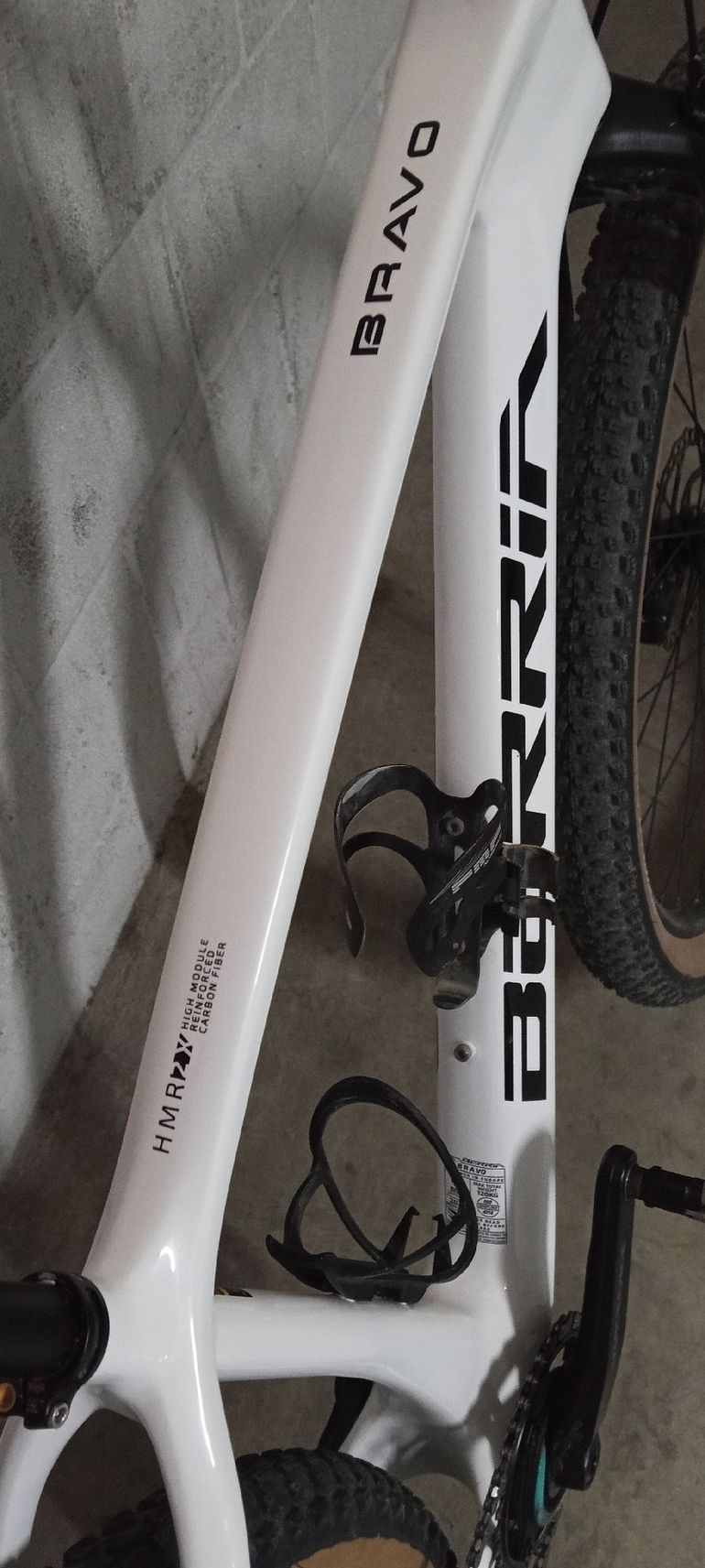 Used Berria BRAVO 6 2021 2021 Mountainbike, White, 29 — image 7 of 10