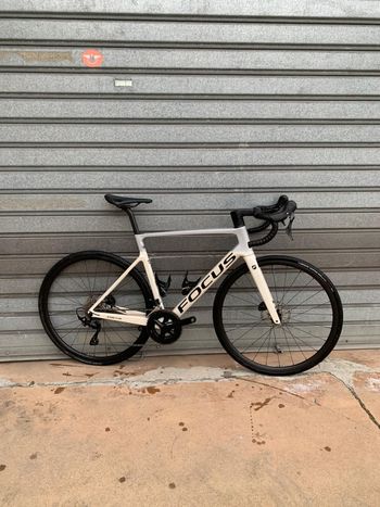 Used Focus IZALCO MAX 8.7 2024 2024 Route & Gravel