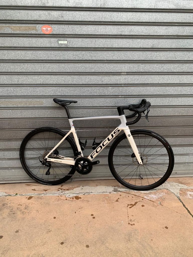 Used Focus IZALCO MAX 8.7 2024 2024 Road & Gravel — image 1 of 7
