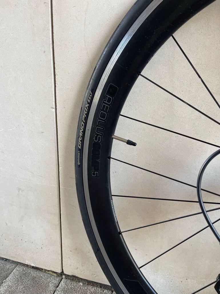 Used Specialized S-Works Venge Dura-Ace 2015 2015 Road & Gravel, Light Gray — image 11 of 23