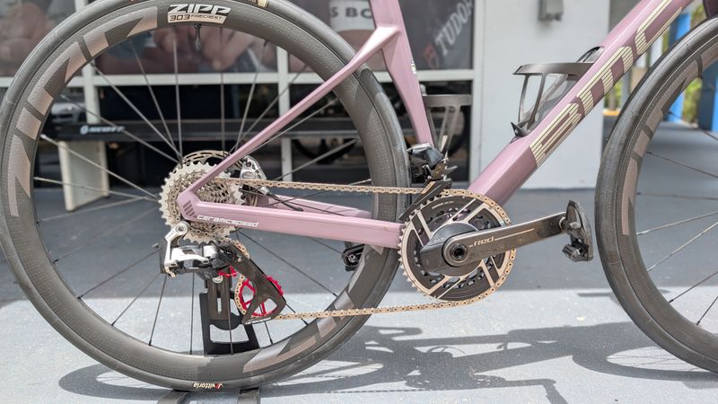 Used BMC Roadmachine 01 ONE 2024 2024 Road & Gravel, Purple — image 3 of 7