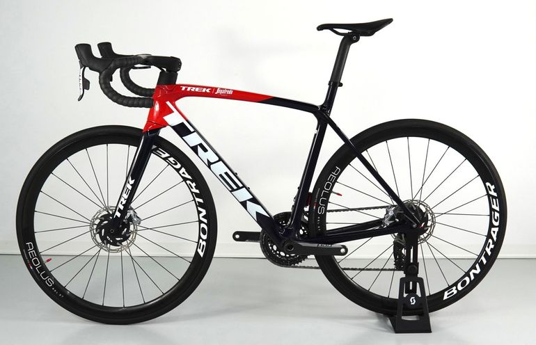 Used Trek Émonda SLR 9 eTap 2021 2021 Road & Gravel, Blue — image 2 of 24