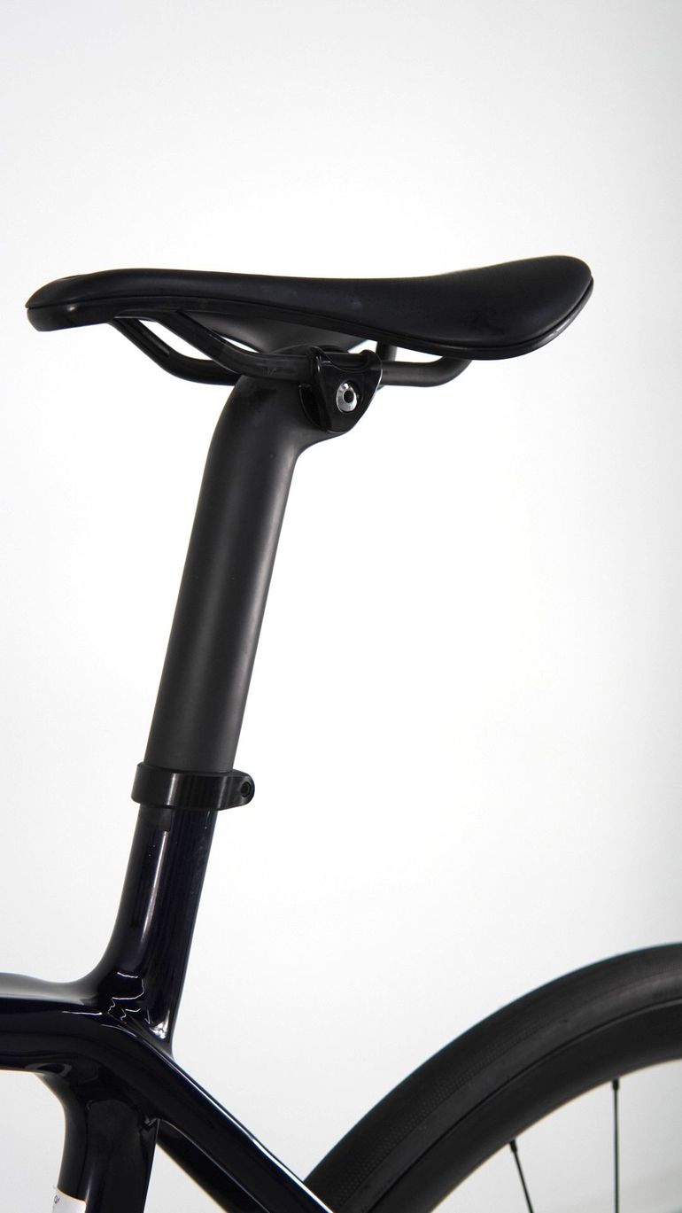 Used Trek Émonda SLR 9 eTap 2021 2021 Road & Gravel, Blue — image 4 of 24