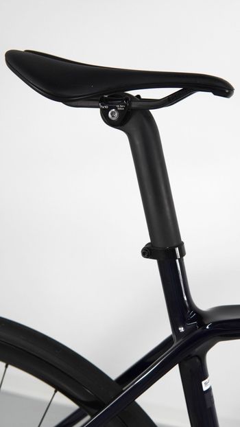 Used Trek Émonda SLR 9 eTap 2021 2021 Road & Gravel, Blue — image 17 of 24