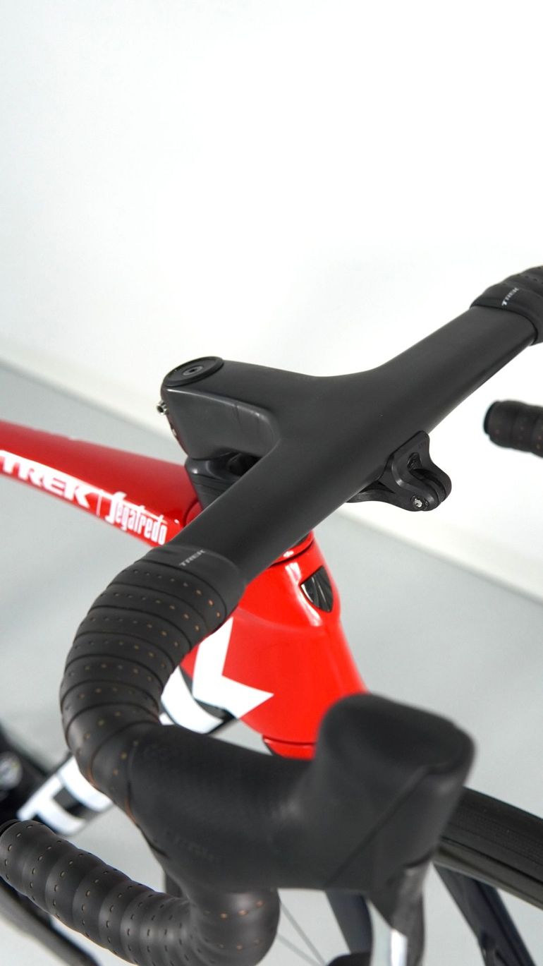 Used Trek Émonda SLR 9 eTap 2021 2021 Road & Gravel, Blue — image 11 of 24