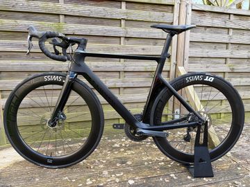 Brugt Canyon Aeroad CF SL Disc 8.0 Di2 2019 2019 Road & Gravel — billede 2 af 7