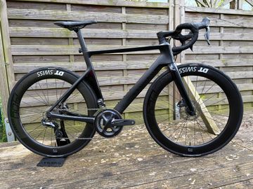 Brugt Canyon Aeroad CF SL Disc 8.0 Di2 2019 2019 Road & Gravel — billede 1 af 7