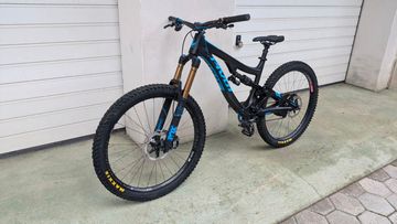 Käytetty Pivot Firebird Pro XT/XTR 2019 2019 Mountainbike — kuva 19 / 25