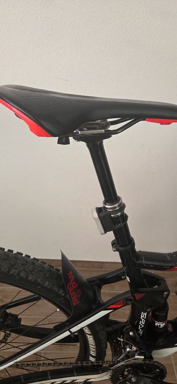 Used Scott Spark 750 2017 2017 Mountainbike, Black, 27.5 — image 6 of 12