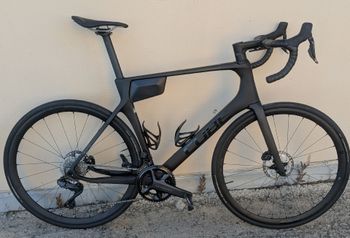 Used CUBE AGREE C:62, RACE 2024 2024 Road & Gravel