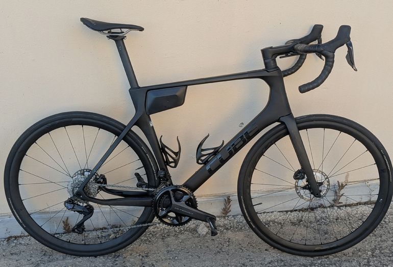 Used CUBE AGREE C:62, RACE 2024 2024 Road & Gravel, Black — image 1 of 13