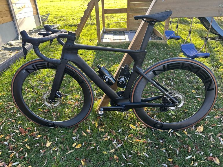 Used CUBE LITENING AERO C:68X, RACE 2025 2025 Road & Gravel, Nero — image 2 of 10