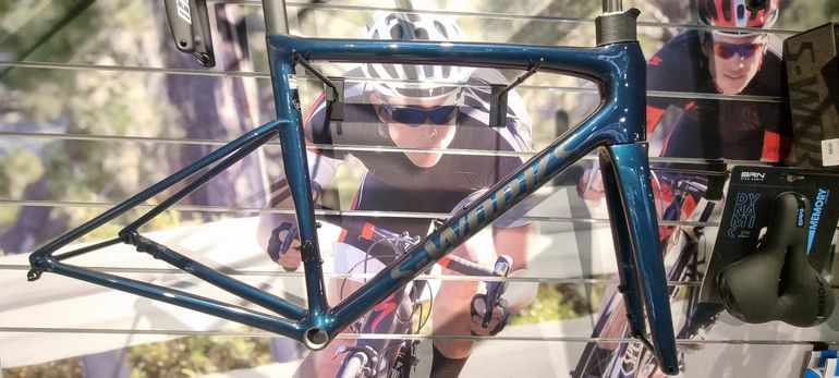 Used Specialized S-Works Tarmac SL8 Frameset - FACT 12r Carbon 2025 Frameset 2025 Road & Gravel, Negro — image 2 of 6