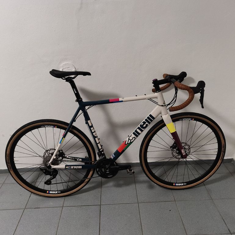 Used Cinelli ZYDECO - SHIMANO GRX 2X10 Mix 2025 2025 Road & Gravel, White — image 1 of 8