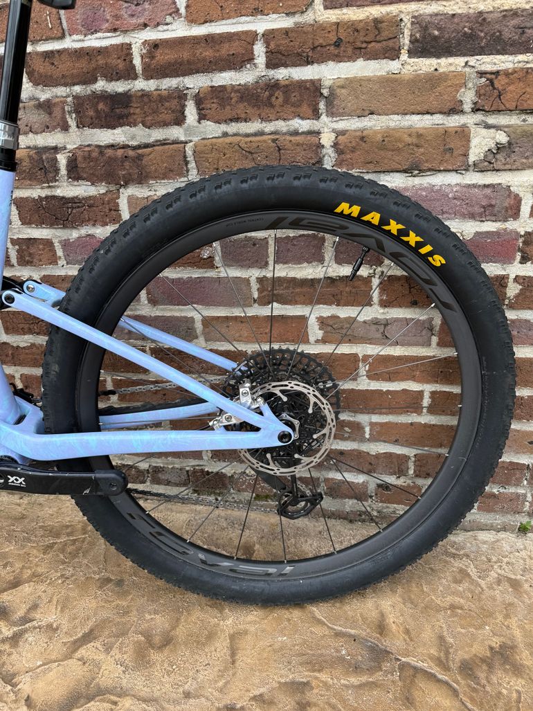 Used Specialized S-Works Epic 8 - SRAM XX SL AXS, RockShox Ultimate Flight Attendant 2026 2026 Mountainbike, Blue, 29 — image 11 of 14