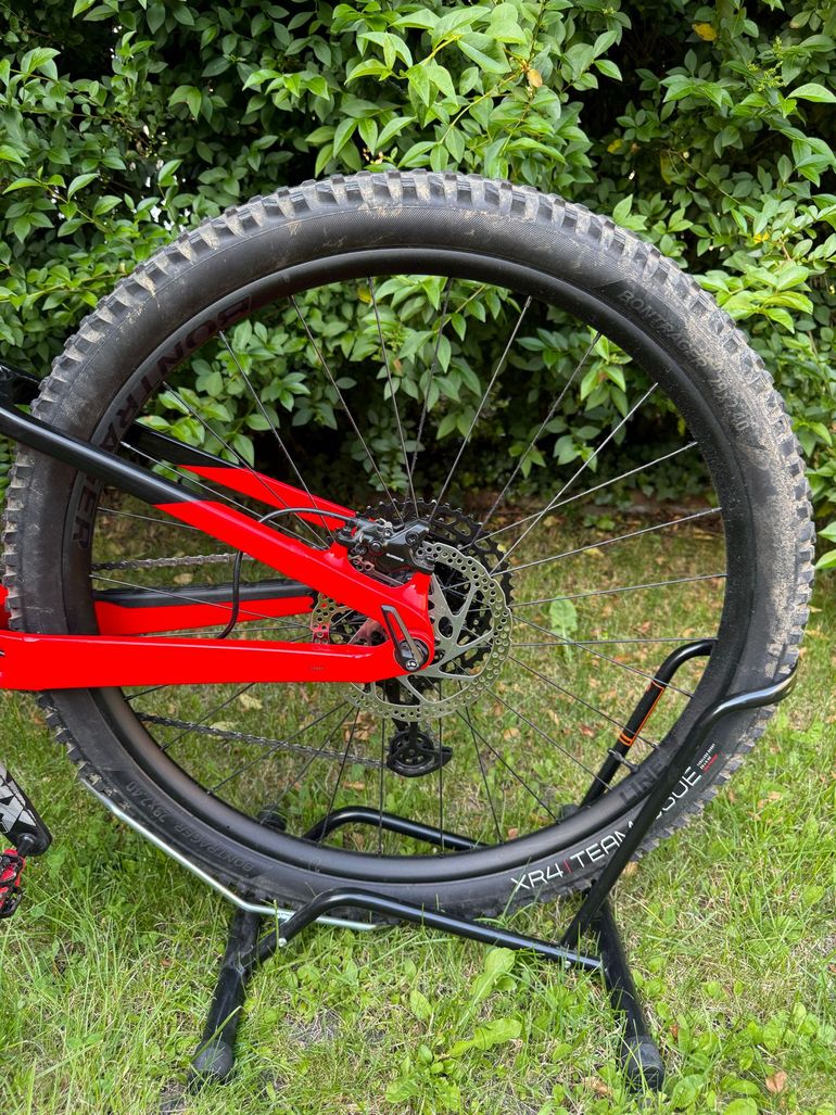 Used Trek Fuel ex SRAM NX 2023 Mountainbike, Red, 29 — image 4 of 17