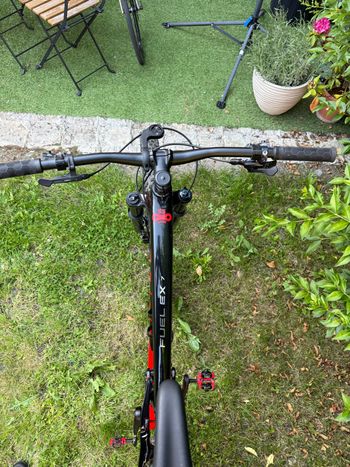 Used Trek Fuel ex SRAM NX 2023 Mountainbike, Red, 29 — image 7 of 17