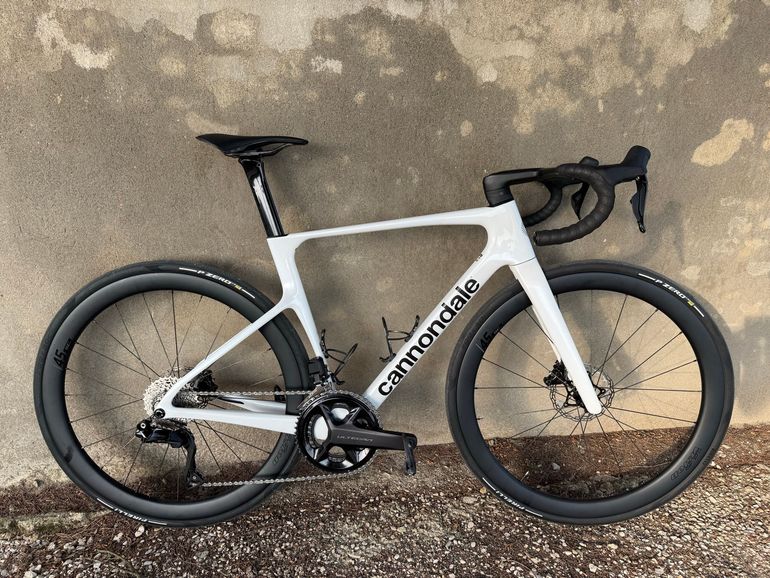 Used Cannondale SuperSix EVO Shimano Ultegra Di2 2026 Road & Gravel, White — image 1 of 5