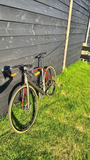 Brugt Cannondale Synapse Carbon Disc 105 2019 2019 Road & Gravel — billede 4 af 7