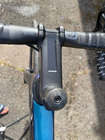 Used Stevens Arcalis Campagnolo Chorus 2023 Road & Gravel, Blue — image 8 of 15