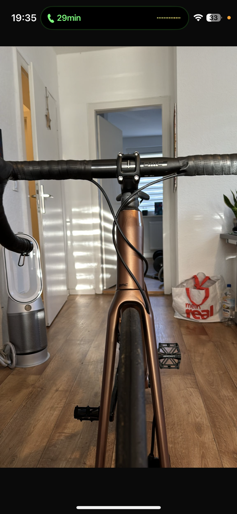 Used BMC Roadmachine FOUR 2023 2023 Road & Gravel, Orange — image 4 of 6