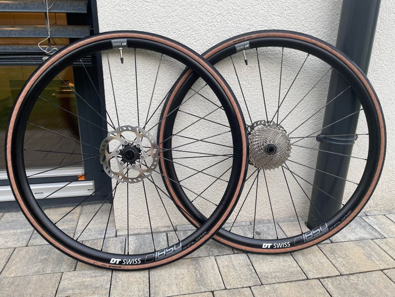 Used Canyon Grail CF SL 7 2021 2021 Road & Gravel, Black — image 12 of 14
