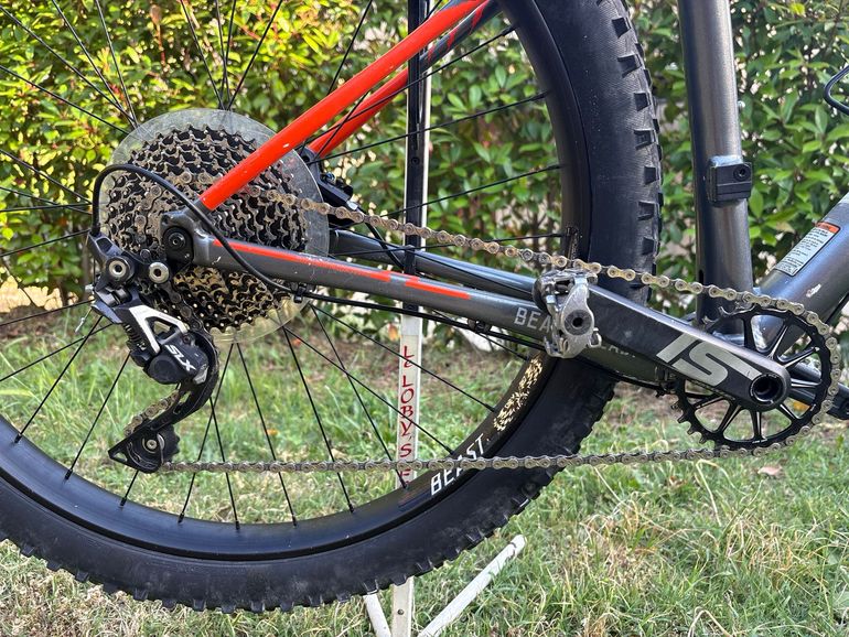 Used Cannondale Beast of the East 3 2017 2017 Mountainbike, Grigio chiaro — image 10 of 12