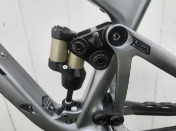 Used Pivot TRAIL 429 Pro X0 Eagle Transmission w/ Carbon Wheels 2024 Frameset 2024 Mountainbike, Light Gray, 29 — image 7 of 14