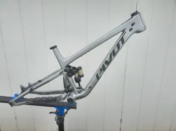 Used Pivot TRAIL 429 Pro X0 Eagle Transmission w/ Carbon Wheels 2024 Frameset 2024 MTB