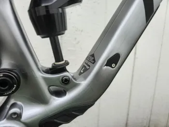 Used Pivot TRAIL 429 Pro X0 Eagle Transmission w/ Carbon Wheels 2024 Frameset 2024 Mountainbike, Light Gray, 29 — image 8 of 14