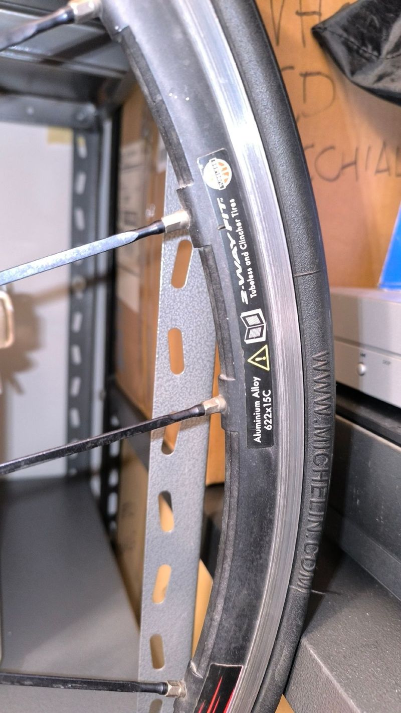Used Look 586 Shimano 105 2011 Road & Gravel, White — image 4 of 5