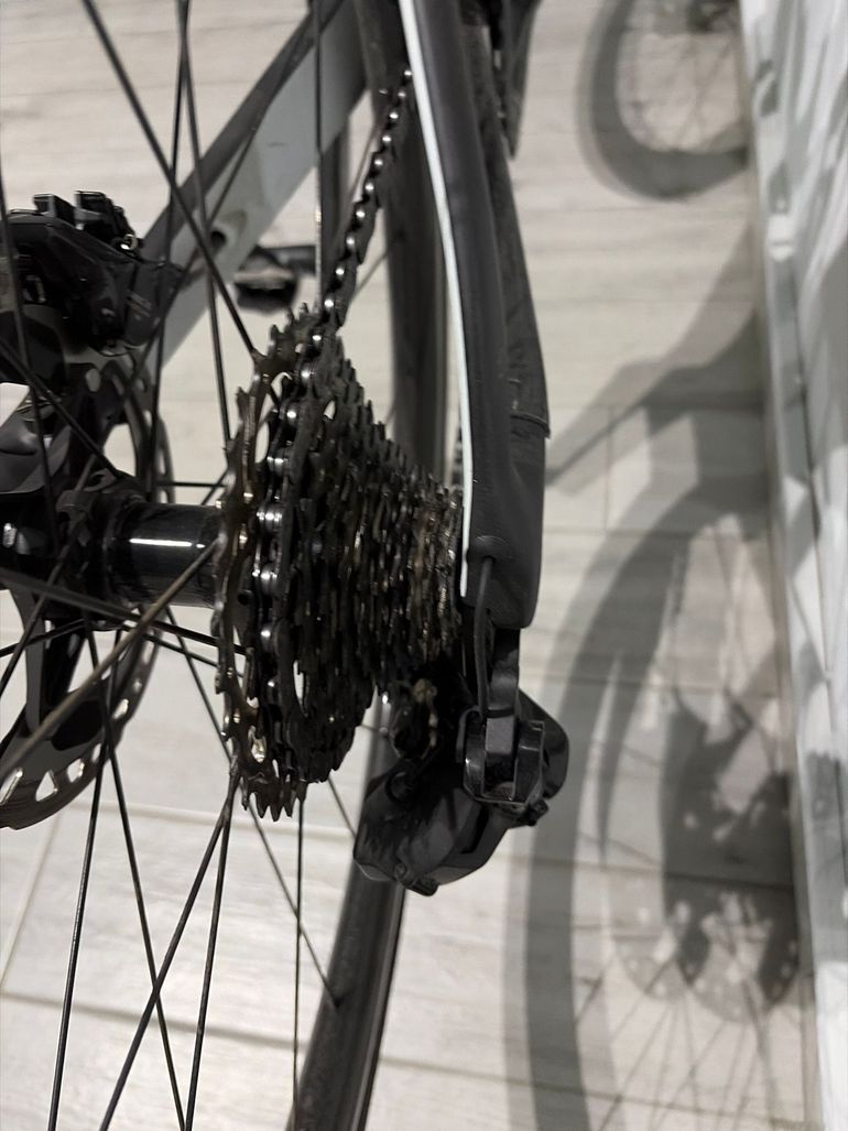 Used Bianchi Oltre Shimano Dura Ace Di2 2025 Road & Gravel, Light Gray — image 3 of 3