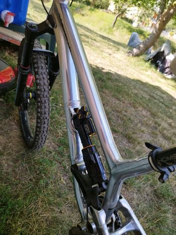 Used Commencal FURIOUS ESSENTIAL 2021 2021 Mountainbike, Light Gray, 27.5 — image 7 of 8