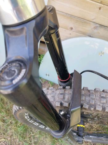 Used Commencal FURIOUS ESSENTIAL 2021 2021 Mountainbike, Light Gray, 27.5 — image 6 of 8