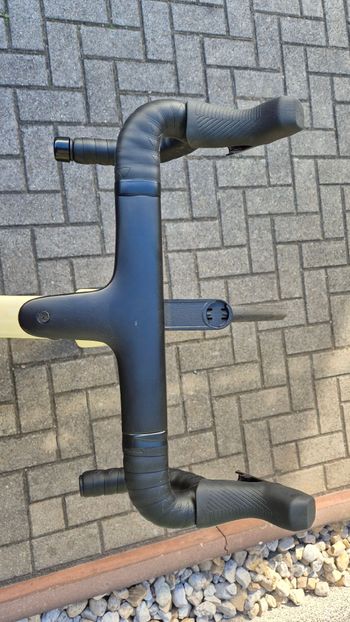 Used Canyon Ultimate CF SL 7 AXS 2025 2025 Road & Gravel — image 6 of 6