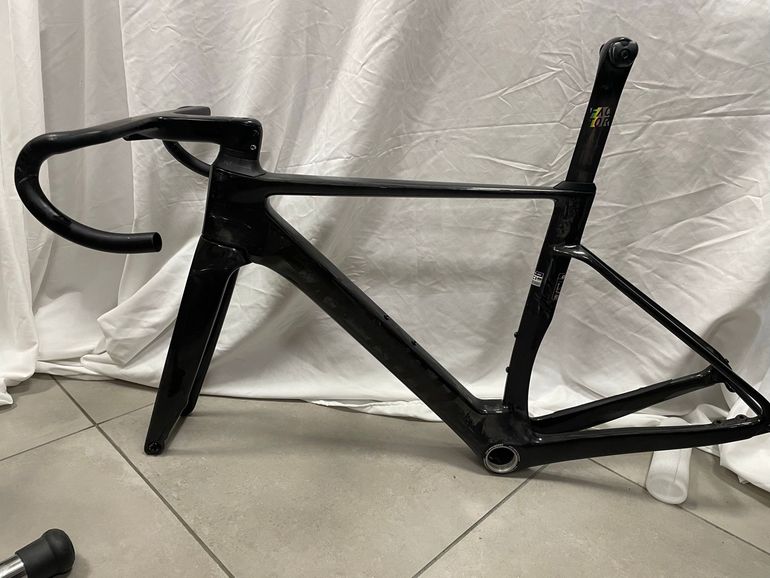 Used Factor OSTRO VAM - Frameset Premium 2025 Frameset 2025 Road & Gravel — image 6 of 12