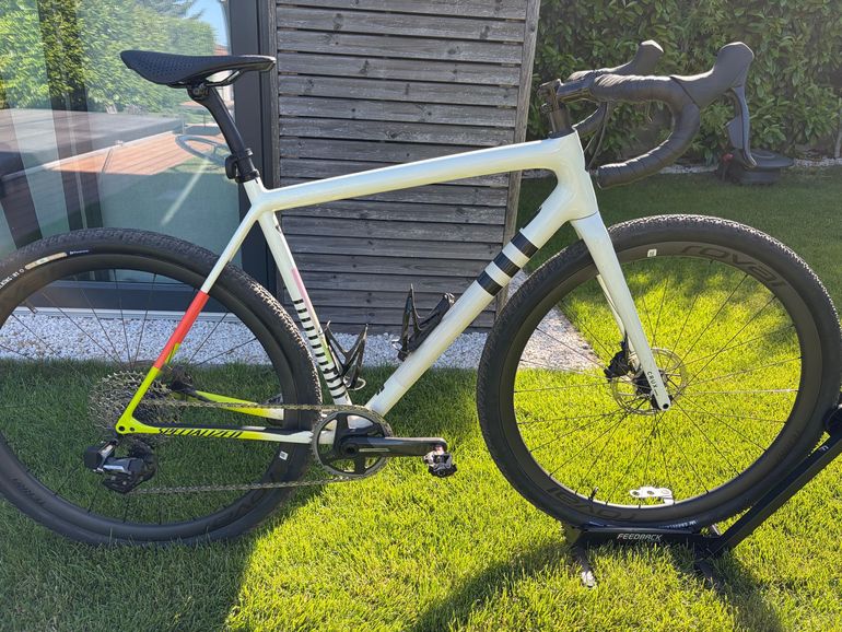 Used Specialized Crux Pro - SRAM Force XPLR eTAP AXS 2024 2024 Road & Gravel, White — image 4 of 16