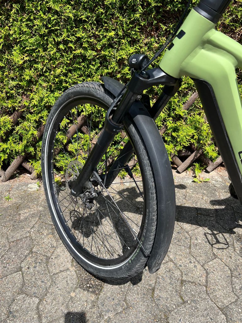 Used CUBE KATHMANDU HYBRID, SLX 750 2024 2024 Urban, Green — image 5 of 6